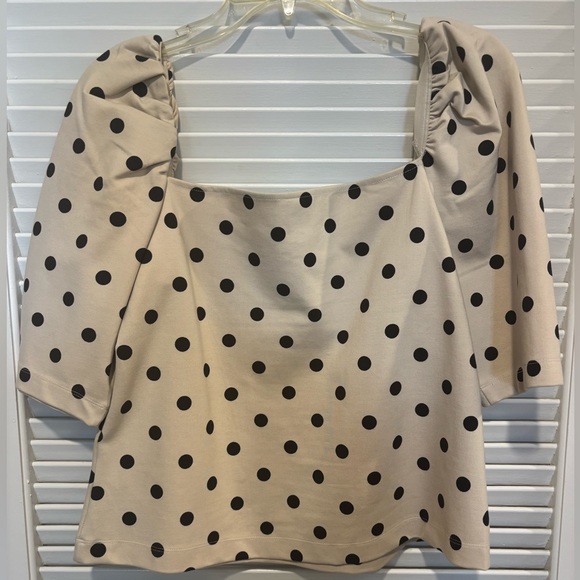 H&M Cream Black Polka Dot Print Puff Sleeve Sweetheart Top Size Large - Picture 4 of 5